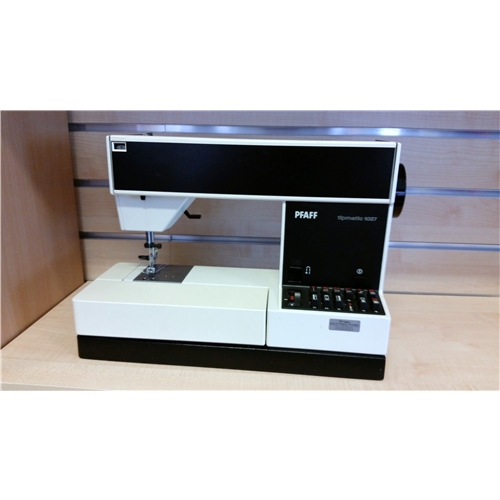 Pfaff tipmatic 1027 Begagnade Symaskiner Symaskinsexperten