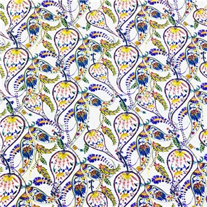 Paisley Vit