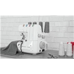 Husqvarna Viking Amber S100 -  Overlock